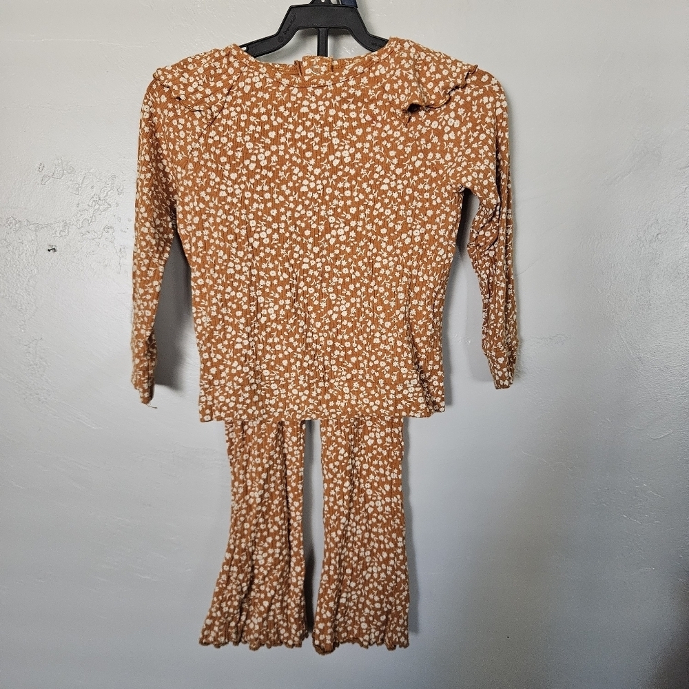 Cat & Jack Baby Girl 24 Months Mustard Cream Floral Long Sleeve Top Pants Set
